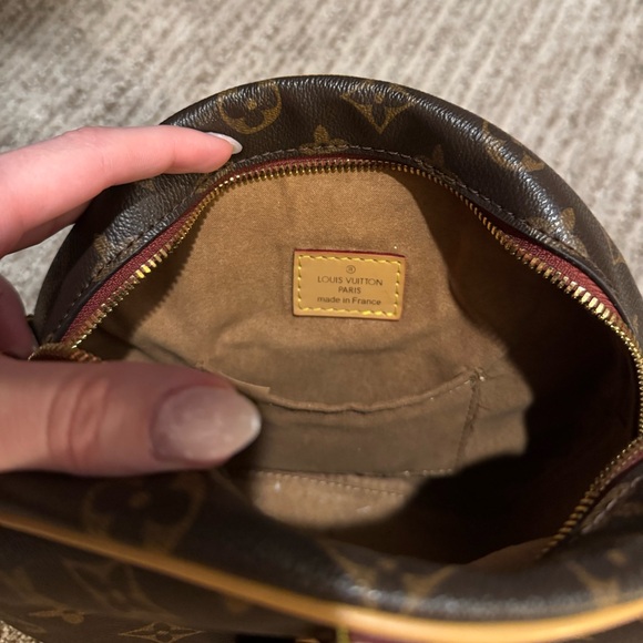 Inspired Crossbody Bag - Picture 5 of 8